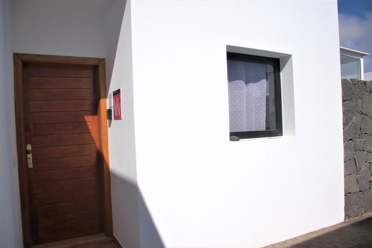 Playa Blanca , Koldos Beach House Exterior photo